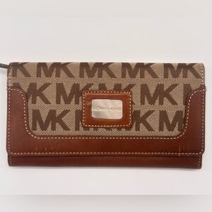 Michael Kors Camel Brown Logo Leather Wallet